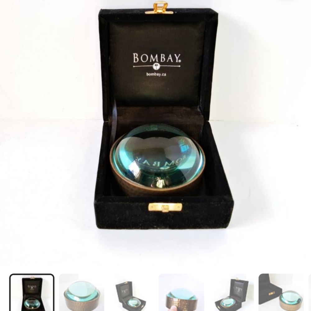 Brass Magnifying / Desktop Magnifier Glass
